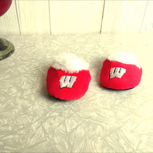 *Wisconsin Badgers Slippers ~ Infant Newborn Baby